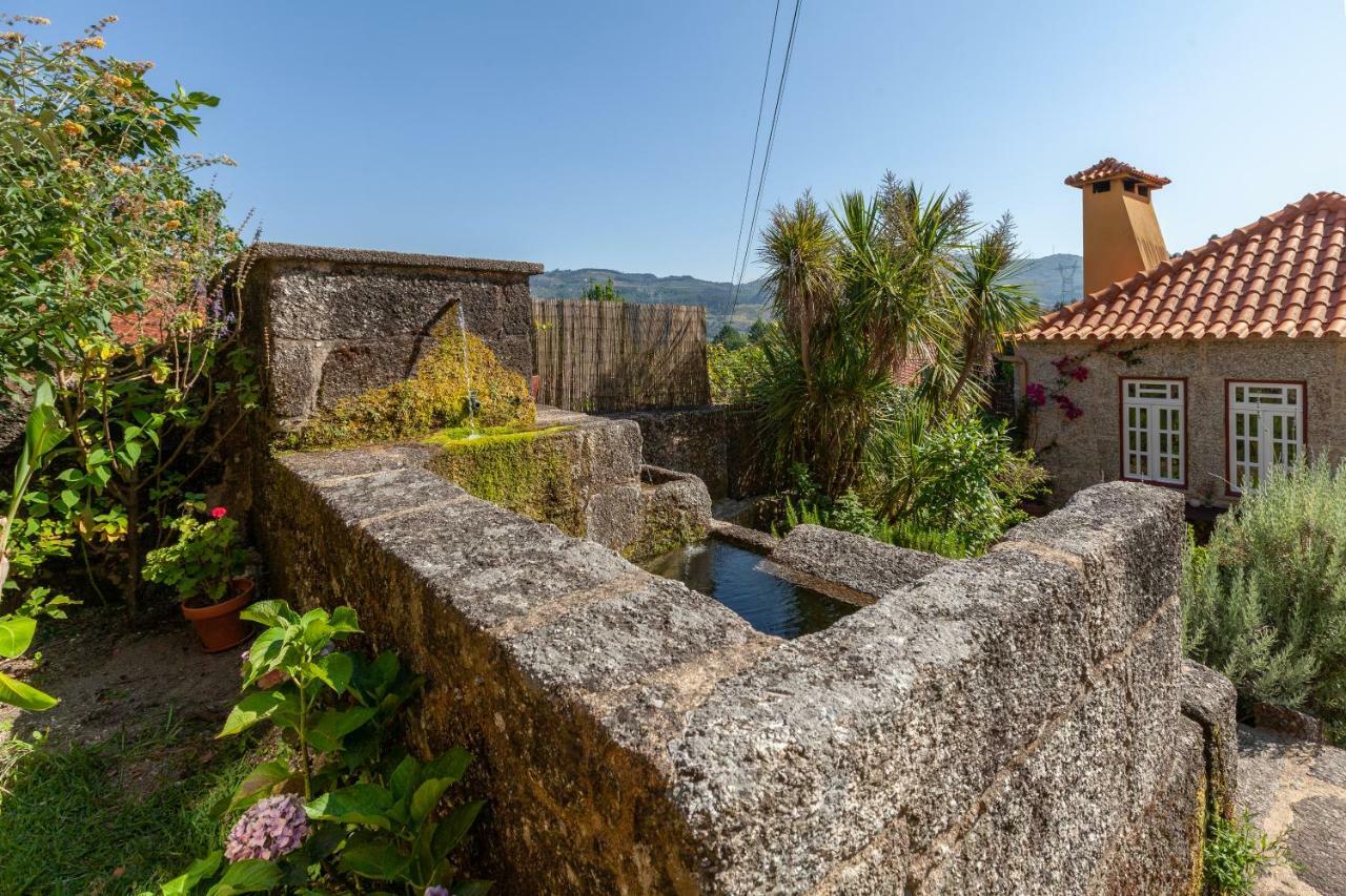 Casa Do Eido - Sustainable Living & Nature Experiences Vendégház Valdosende Kültér fotó